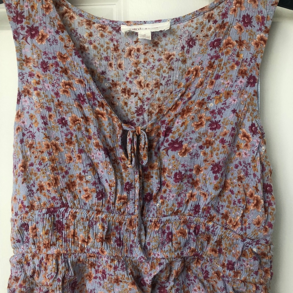 Floral print crop shirt